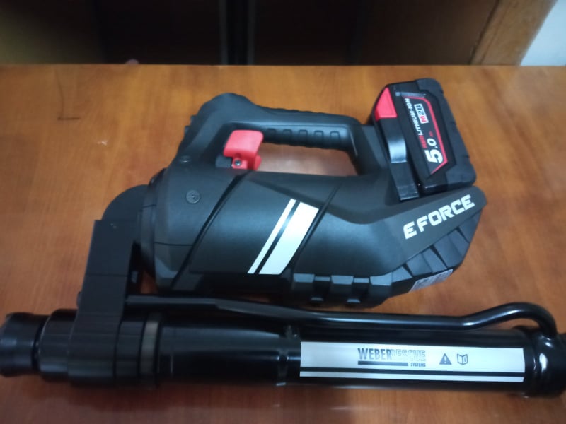 Детальніше про статтю Придбали домкрат для рятувальних робіт