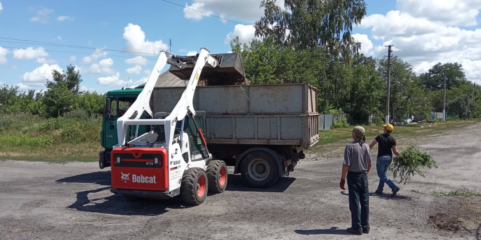 Детальніше про статтю Петропавлівська селищна рада продовжує благоустрій