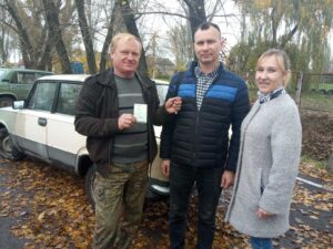 Детальніше про статтю Яна Цимбал: Передаю своє авто на ім’я Бежик захисникам, аби вони швидше дісталися кремля