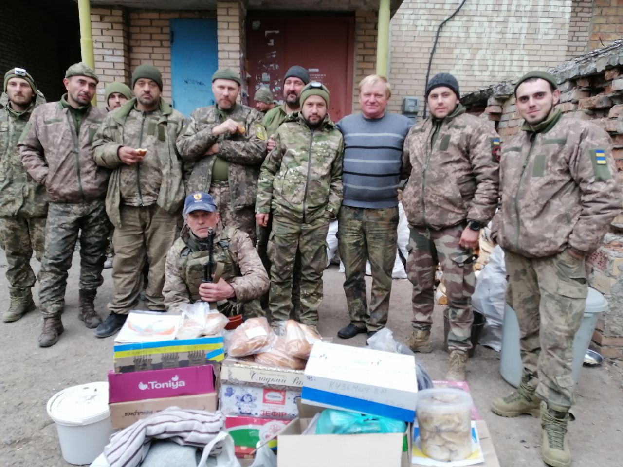 Детальніше про статтю Ще одна поїздка волонтерів Петропавлівщини на передову наближає нашу перемогу