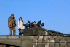 Детальніше про статтю Що може жінка?