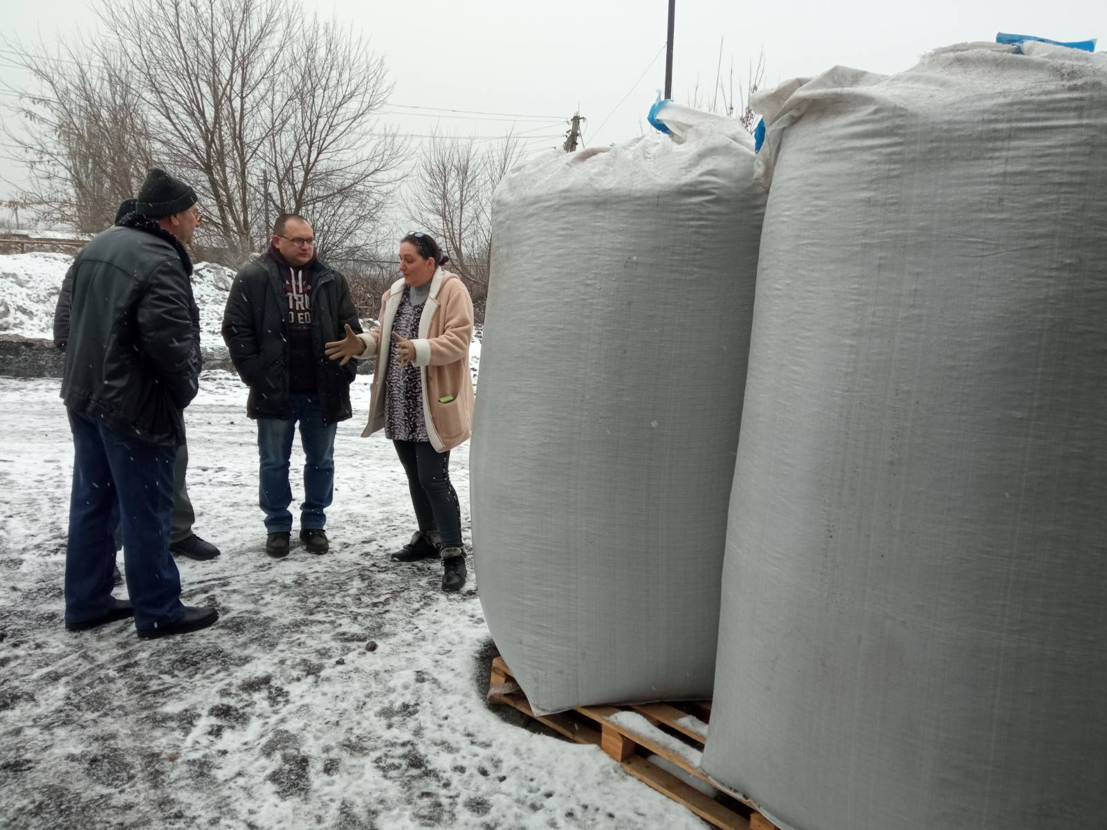 Детальніше про статтю Візит депутатської групи до лікарні: недбальство чи небажання працювати?