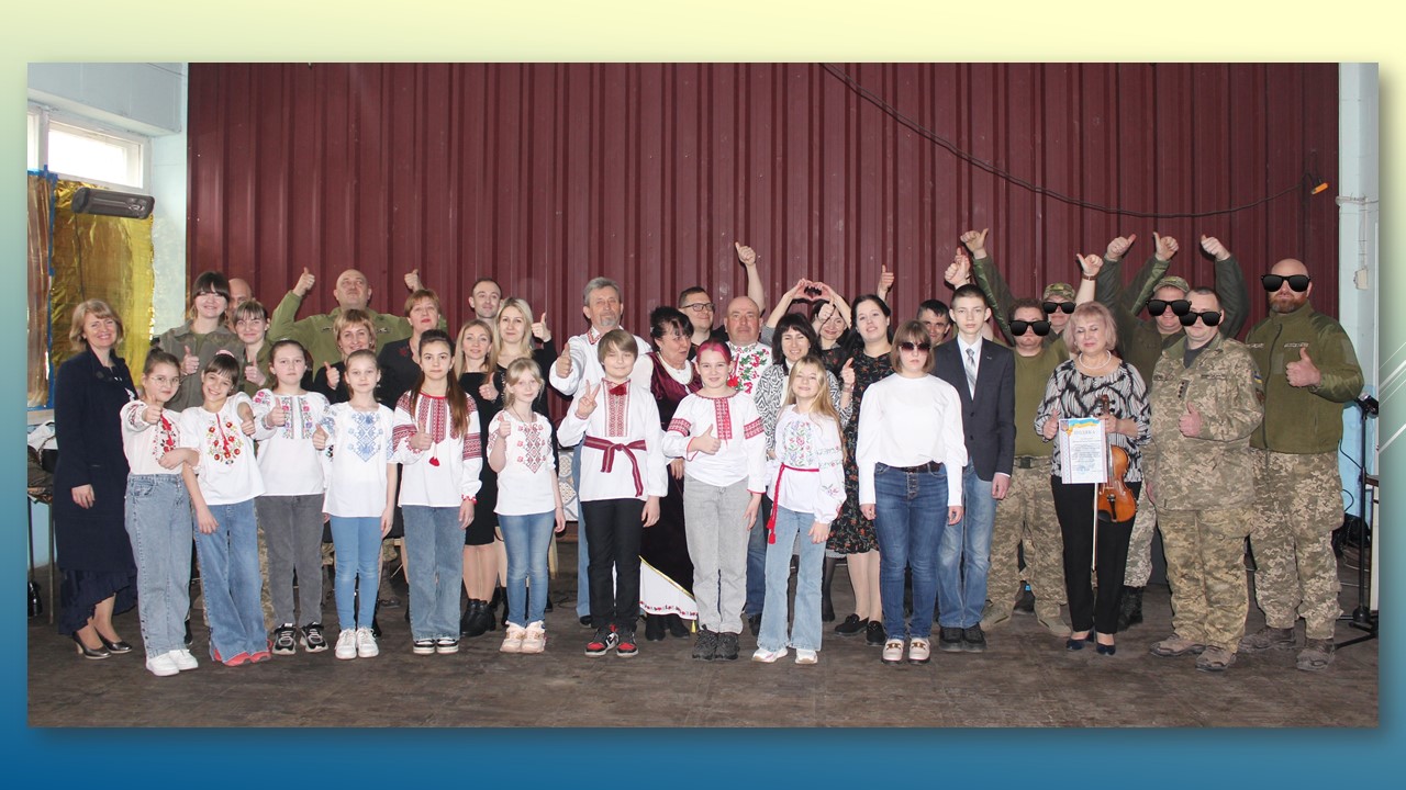 Детальніше про статтю Спільну музичну акцію на честь українських захисників провели в Петропавлівці