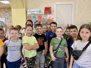 Детальніше про статтю Для другокласників Петропавлівського ліцею №2 провели зустріч в бібліотеці