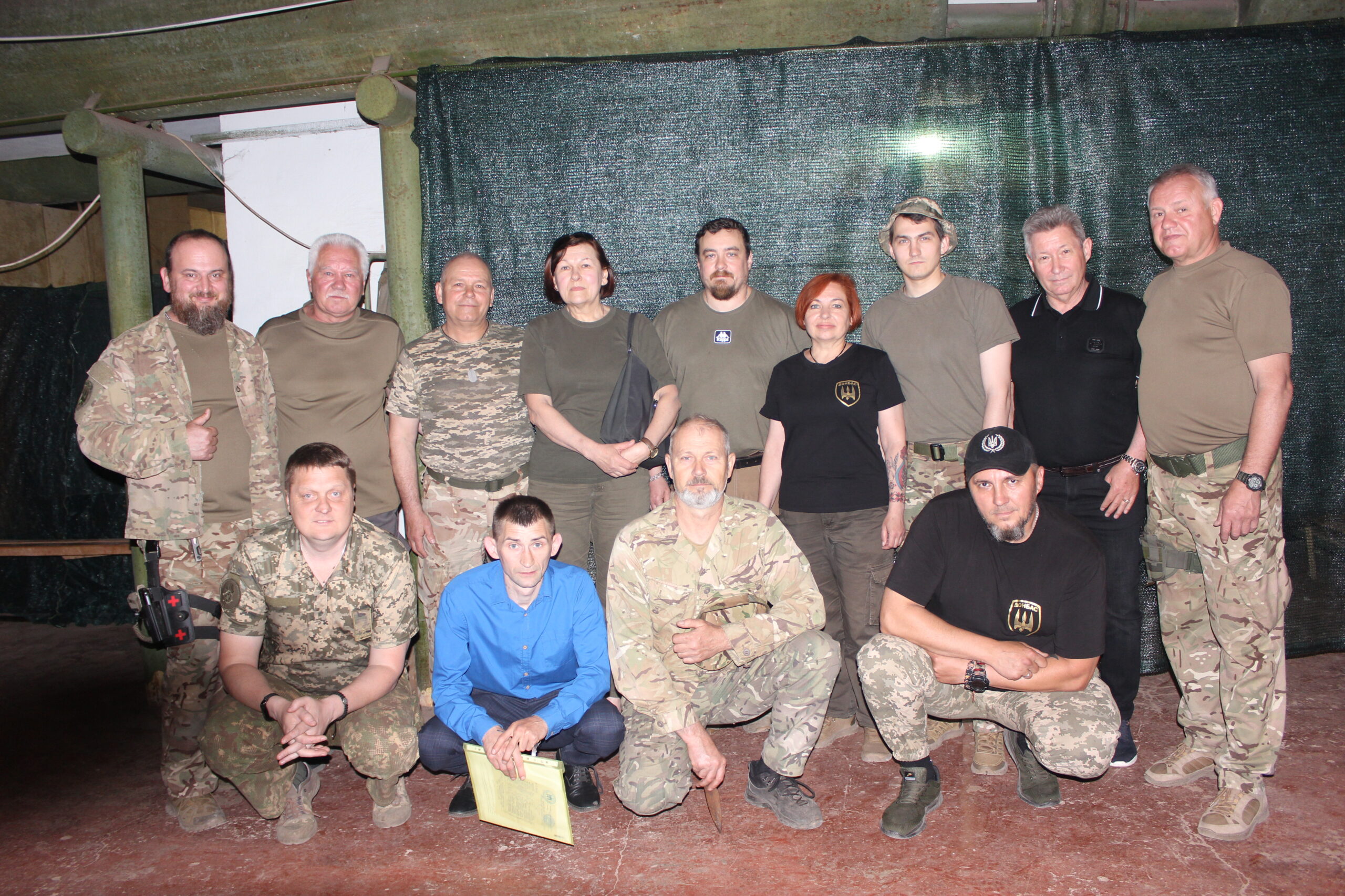 Детальніше про статтю Керівник агрофірми «Нібас» зі своєю командою відвідав наших бійців на передовій