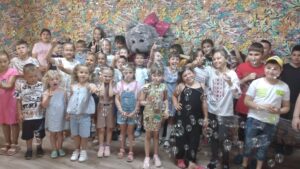 Детальніше про статтю Щирі дитячі посмішки стануть головним символом нового осередку в Петропавлівці