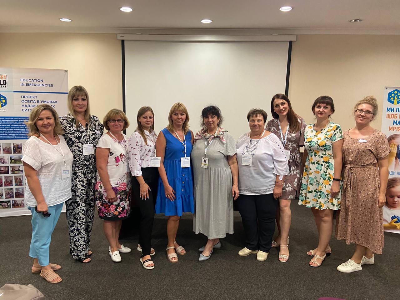 Детальніше про статтю Педагоги Петропавлівського ліцею №2 ділилися своїм досвідом на обласному рівні