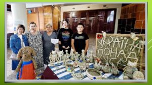 Read more about the article Юних майстрів з сіномотання запросили на благодійний ярмарок у Першотравенськ