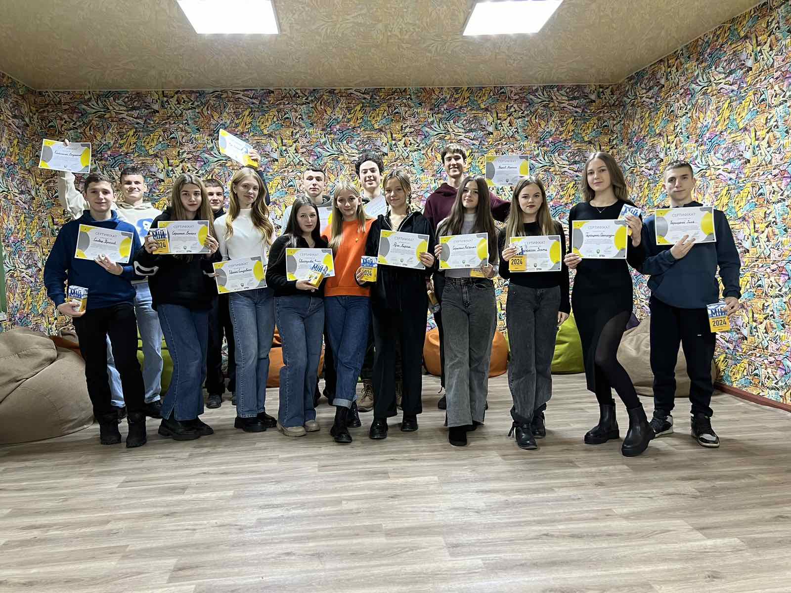 Детальніше про статтю У Петропавлівській Школі лідерства відбувся випускний