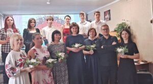 Детальніше про статтю Випускний у школі мистецтв