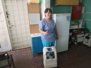 Детальніше про статтю Волонтери допомагають Петропавлівській лікарні.