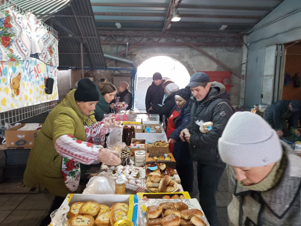Детальніше про статтю Ярмарок на підтримку ЗСУ           