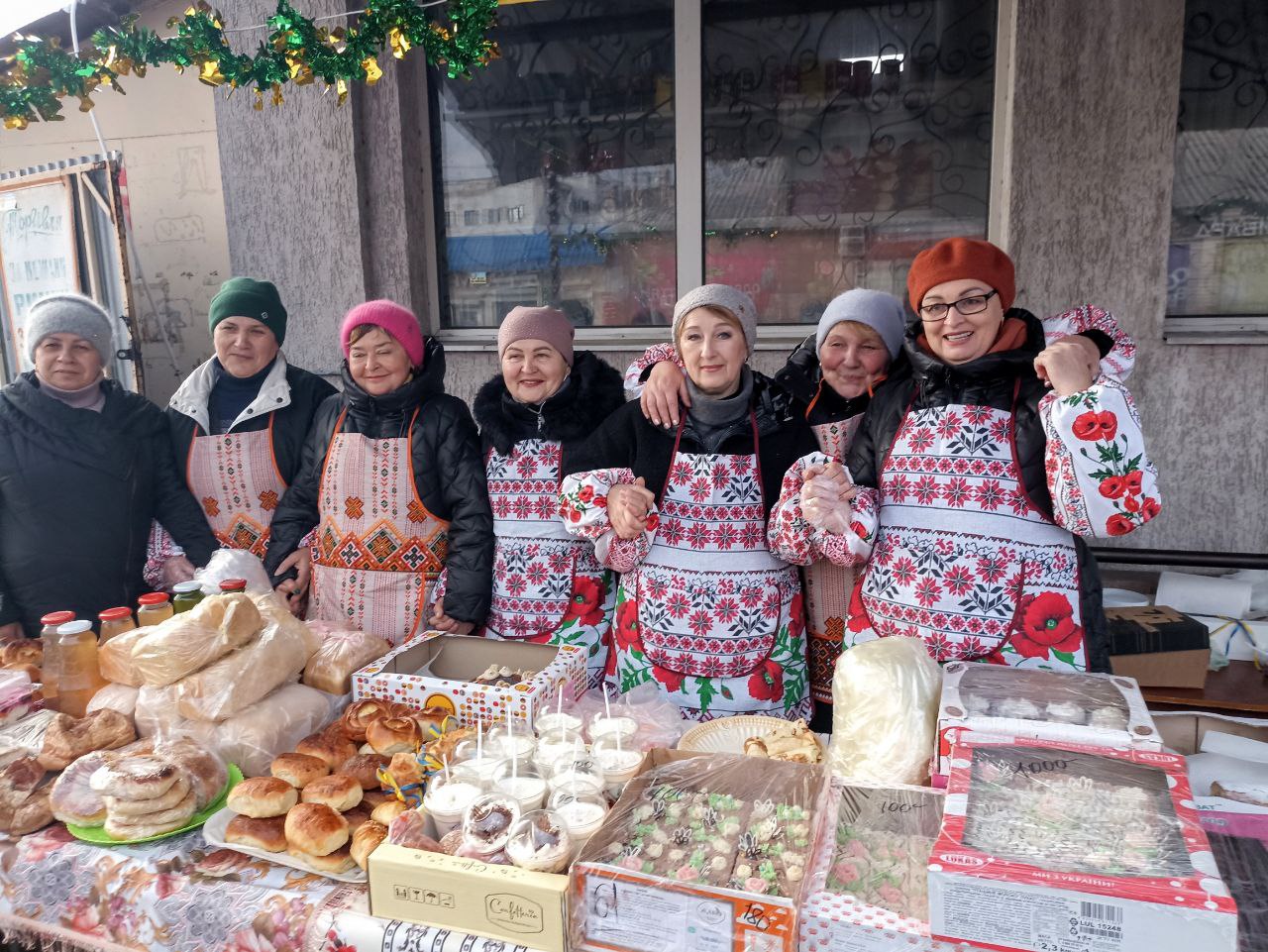 Ви зараз переглядаєте Різдвяний ярмарок на підтримку ЗСУ           