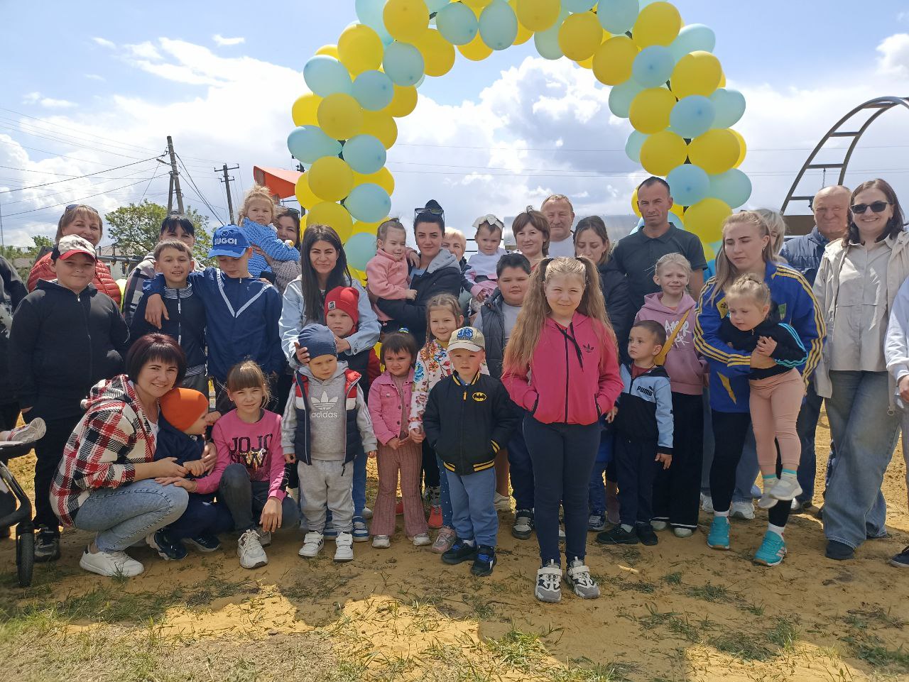 Ви зараз переглядаєте Там, де паслися кози «виросло» справжнє дитяче містечко