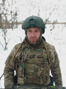 Детальніше про статтю Остання шана воїну